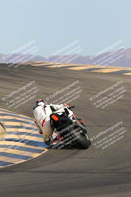 media/May-14-2022-SoCal Trackdays (Sat) [[7b6169074d]]/Turn 10 Backside (9am)/